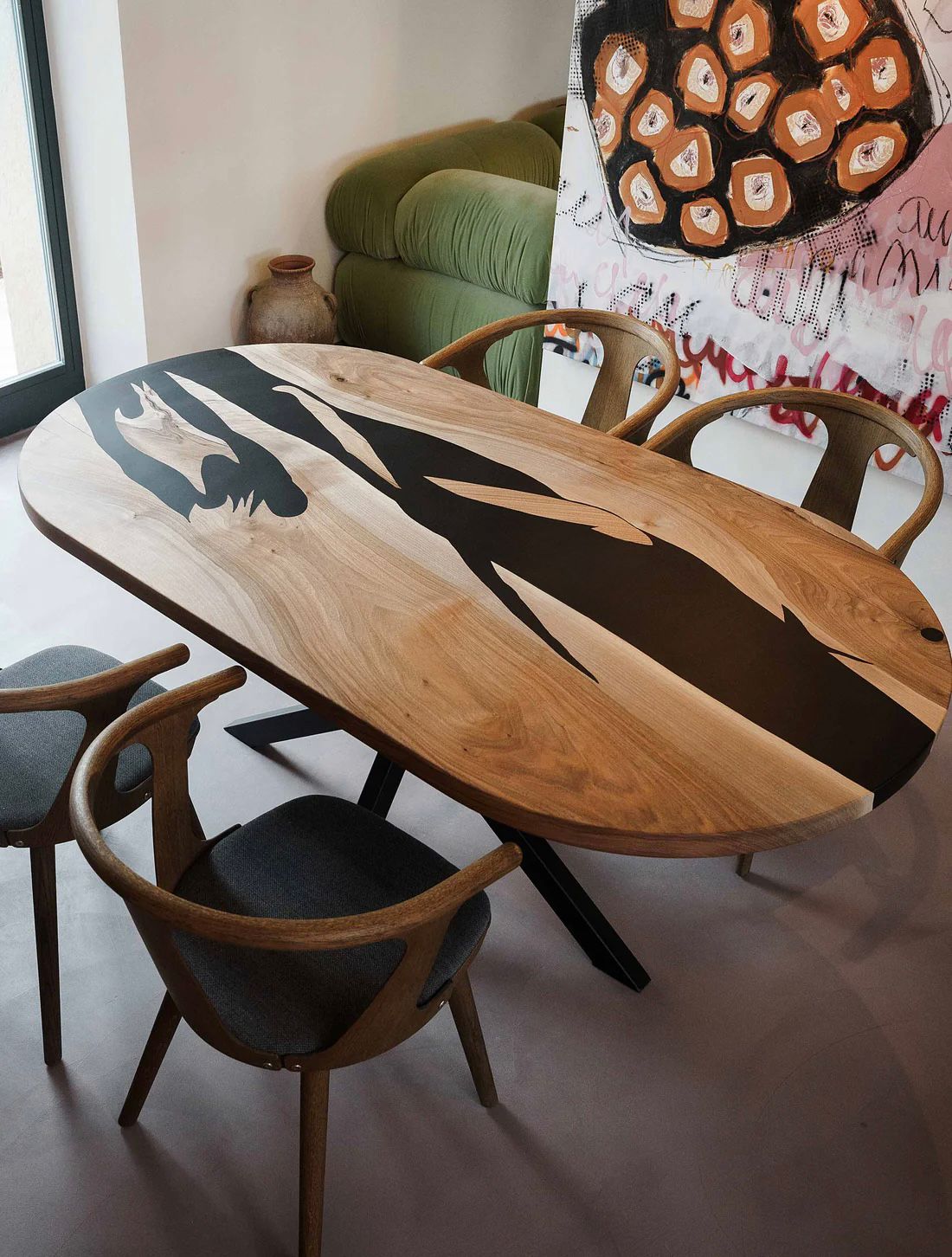 Ébano Table