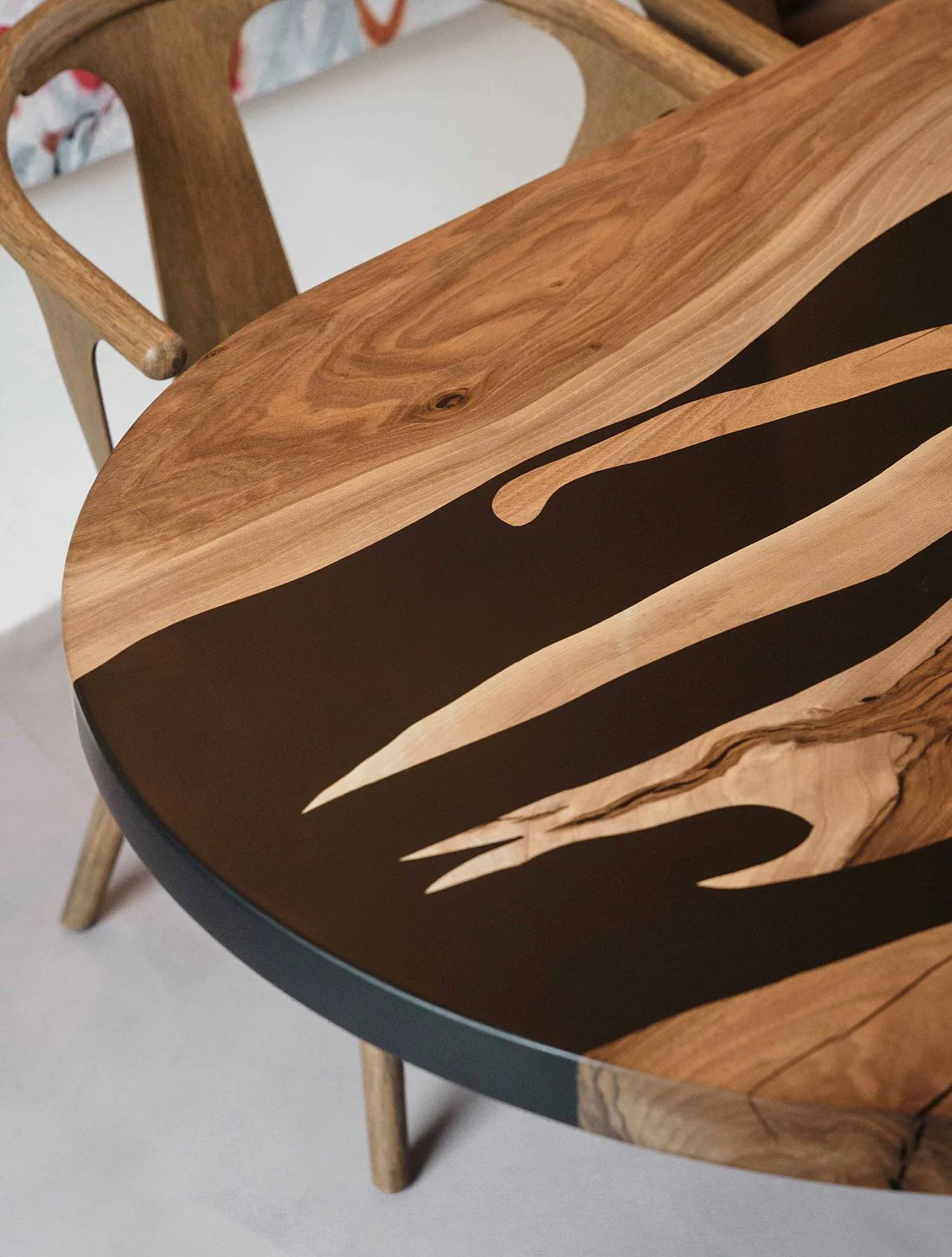 Ébano Table